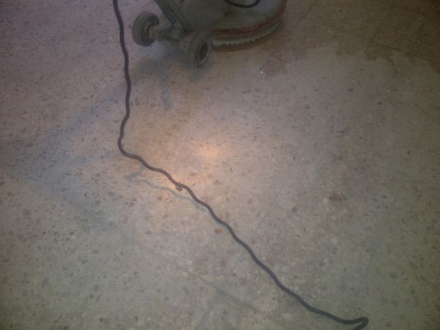 El piso muy maltratado